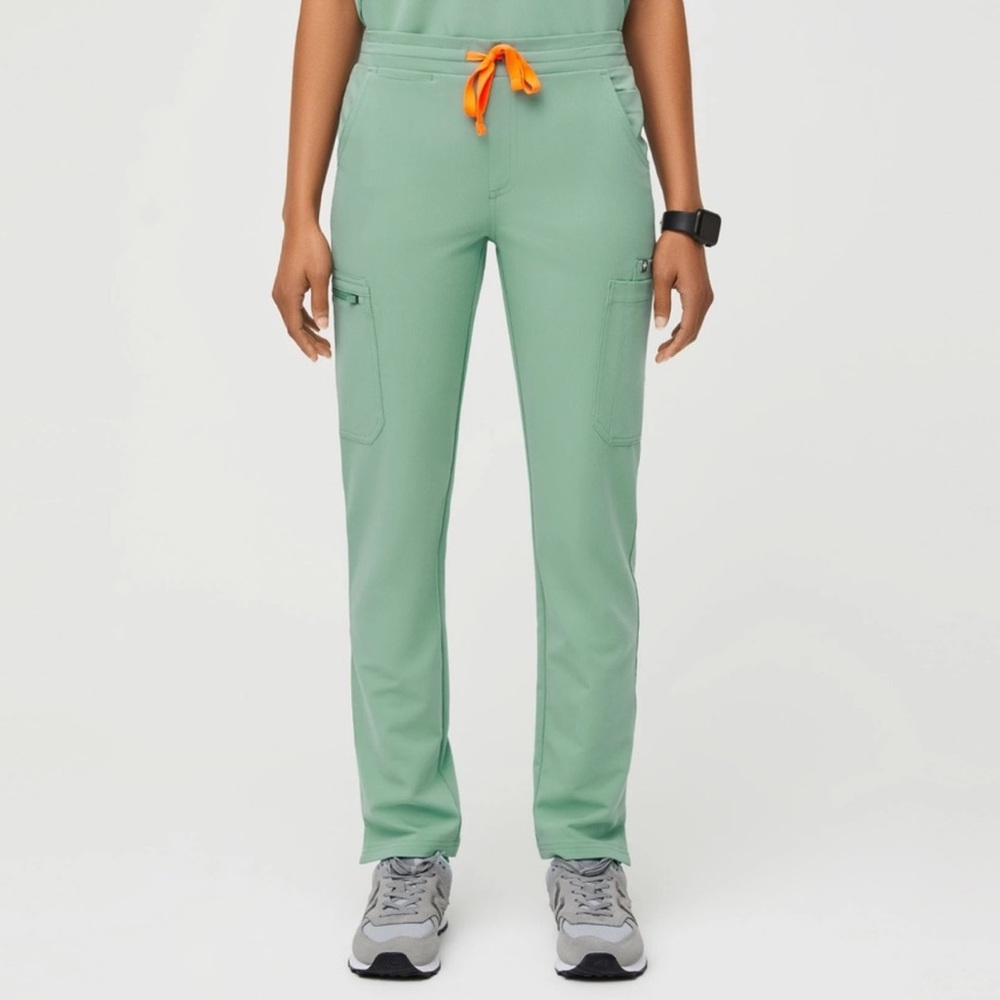 Figs Jade Yola Skinny Scrub Pants - Small Petite 
PO#1771